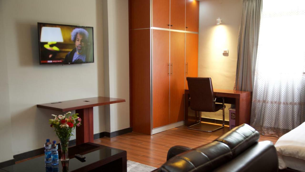 Yinm Furnished Apartment Addis Ababa Exterior foto